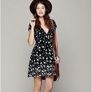 Free People Ruby Tuesday Dress Babydoll Floral Dark Romantic Black Size US 0